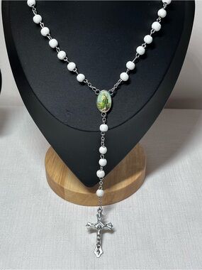 White Bead Rosary Necklace with Silver-Tone Cross and Saint Medal
Vintage